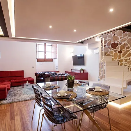 Pantheon Luxury Apartment-2